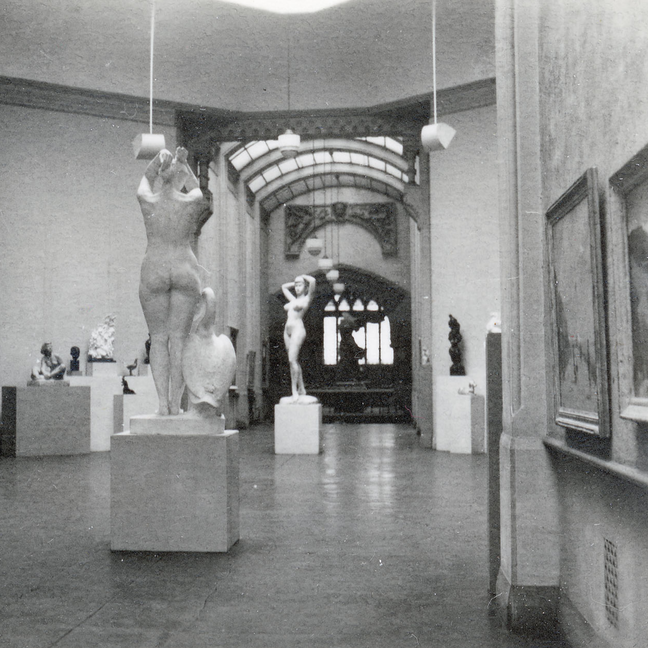 Historic photo of art gallery.